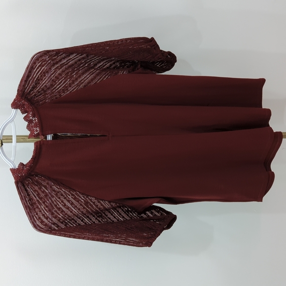 RW&CO Top - Picture 2 of 4